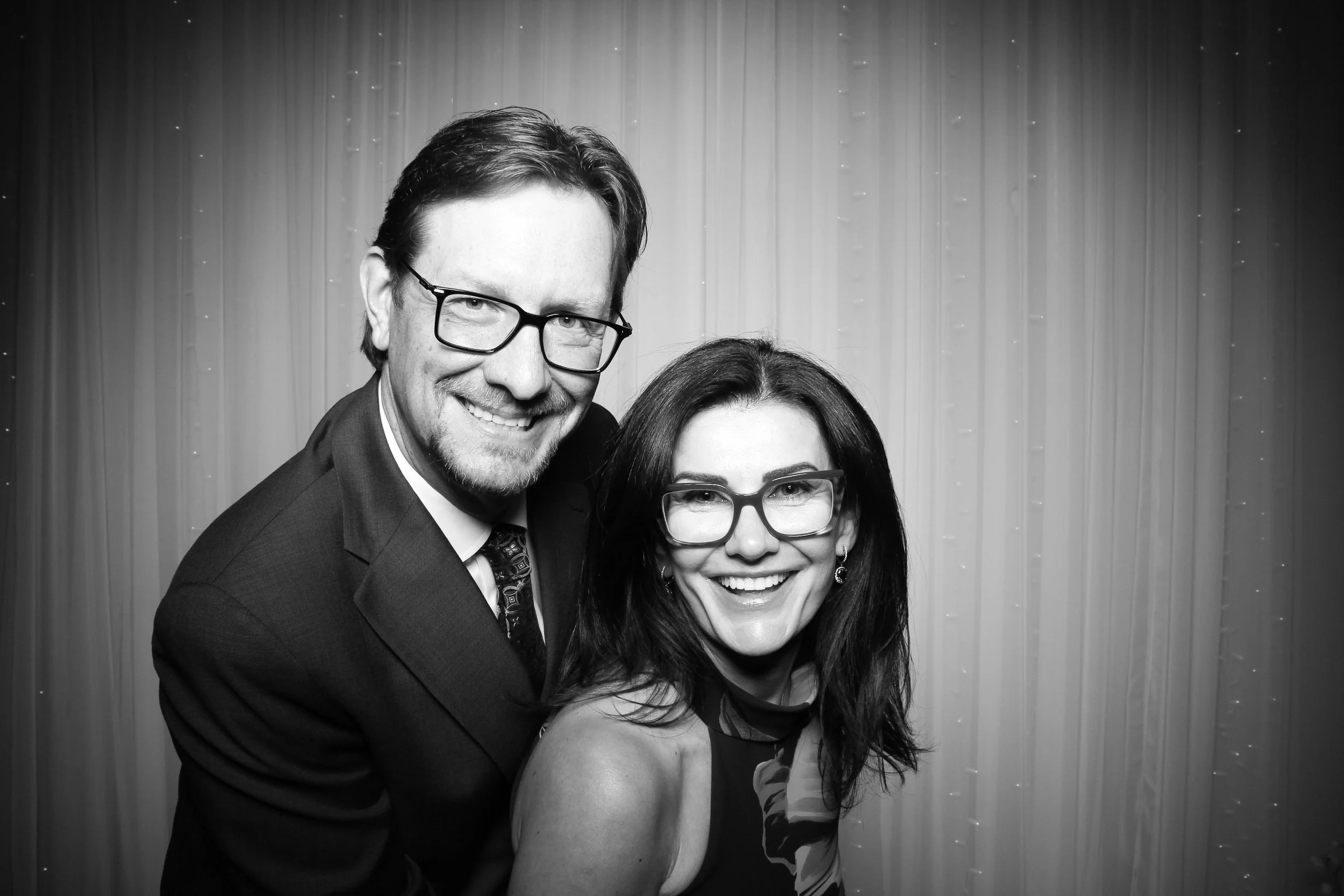 Ravenswood_Event_Center_Showroom_Wedding_006.jpg
