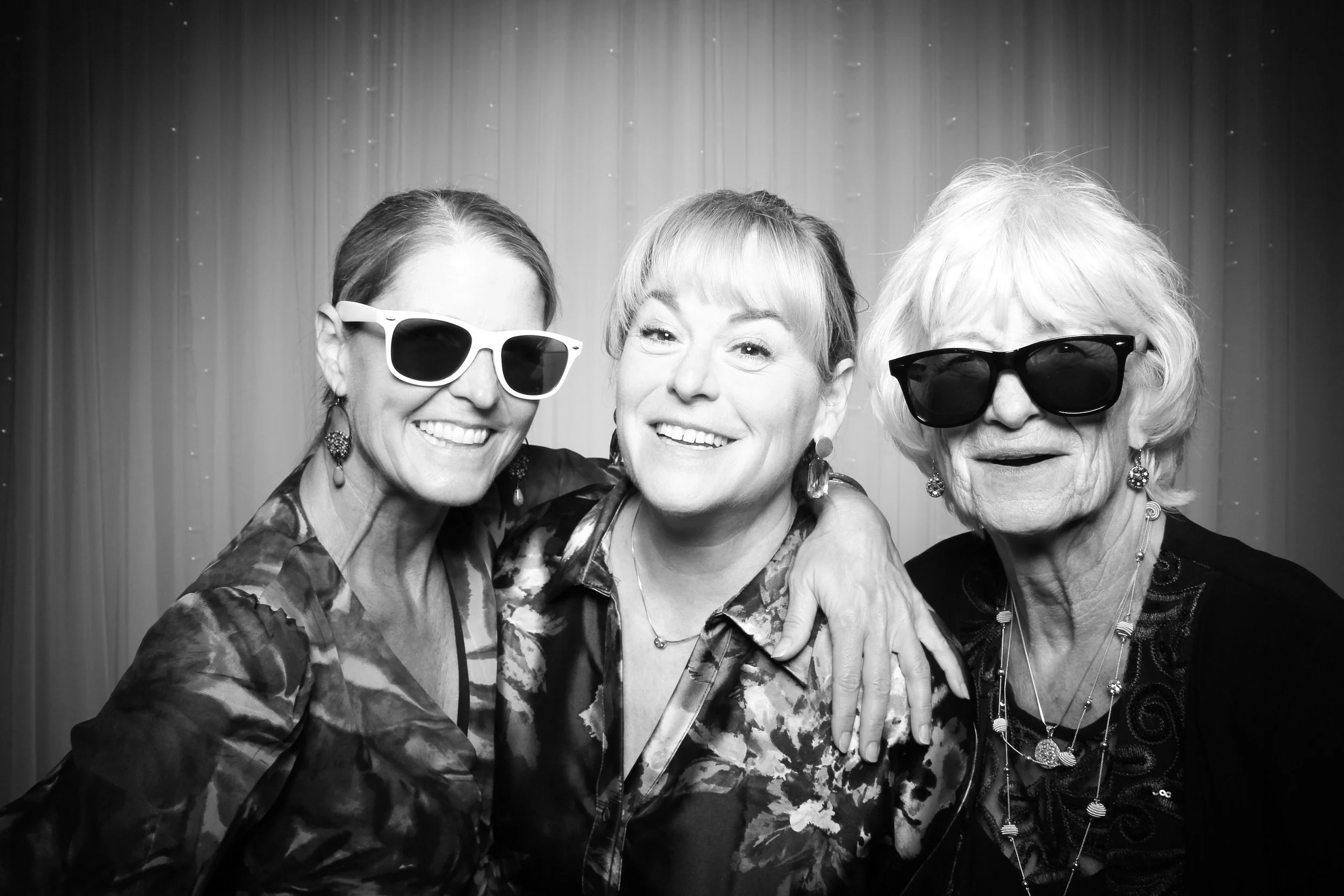 Ravenswood_Event_Center_Showroom_Wedding_017.jpg