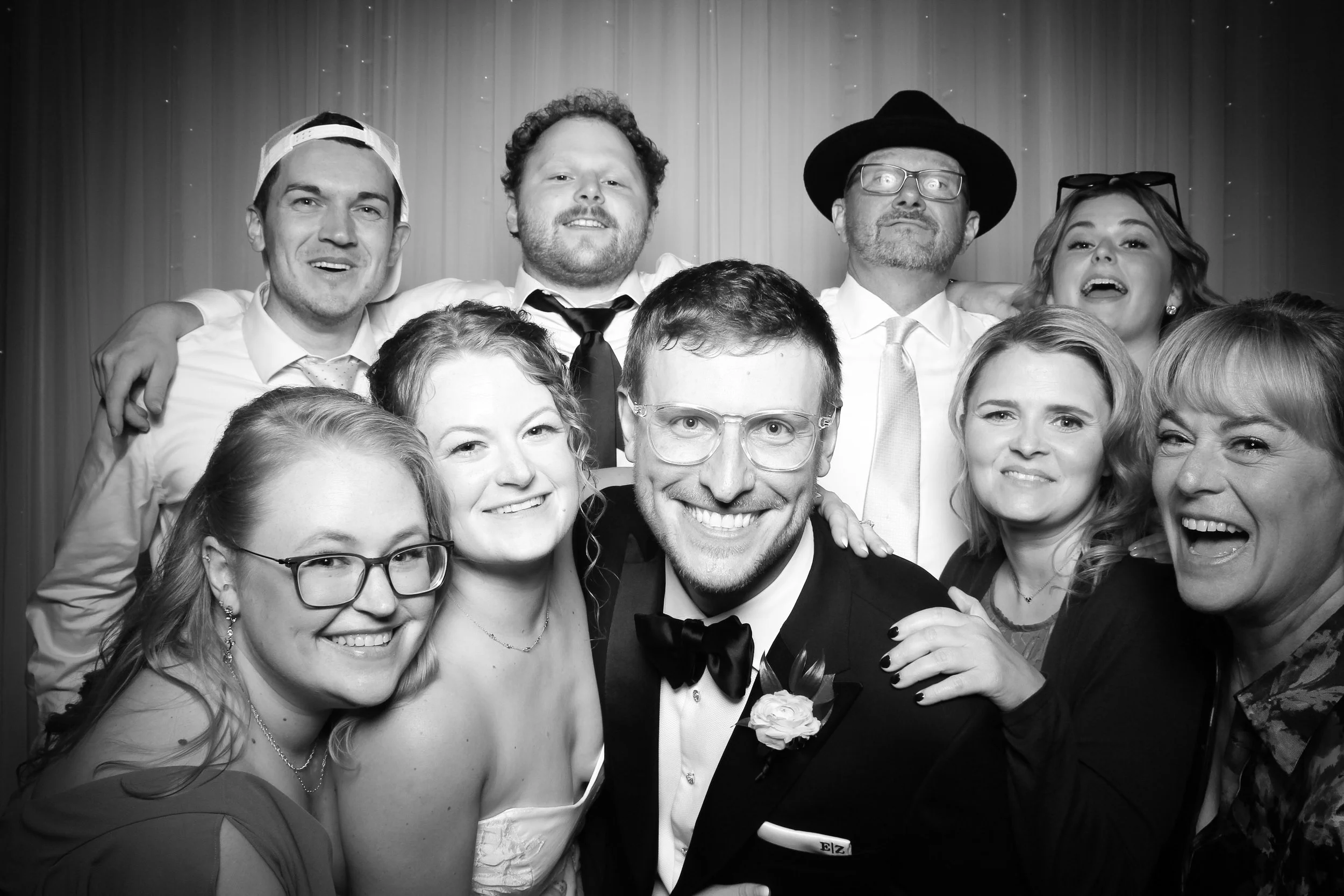 Ravenswood_Event_Center_Showroom_Wedding_021.jpg