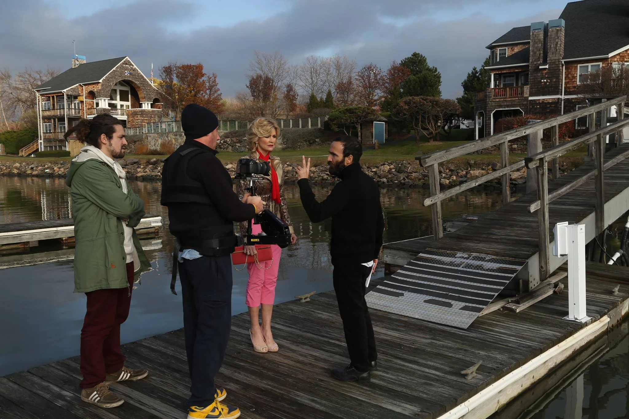 Getting ready for the tracking shot. Left to right: Gonzalo Rojas (PA), my self, Tracy McMullan (actress), Ramon Estevanell (director, writer).