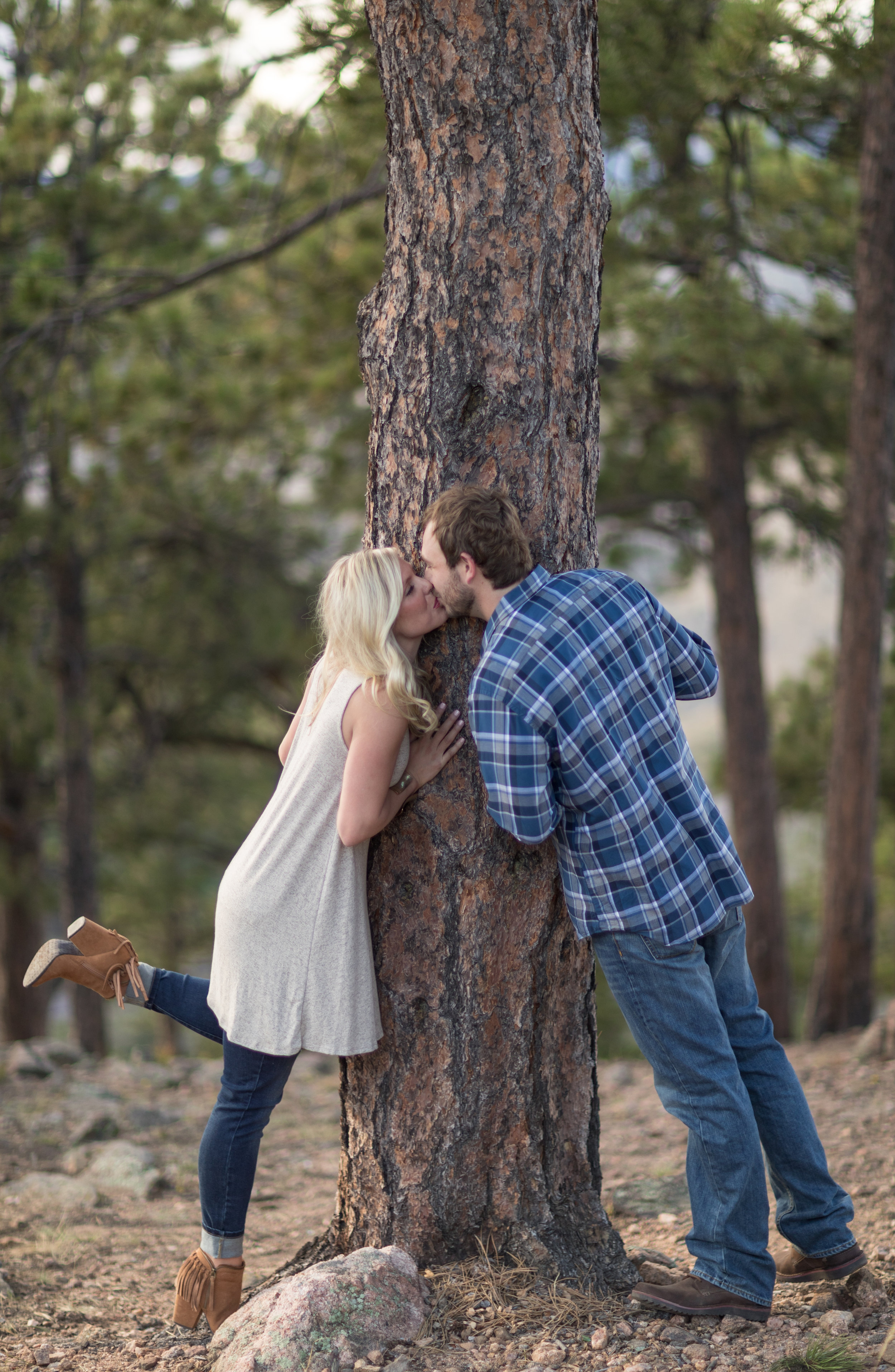 Logan_Brittany Engagement-20.jpg