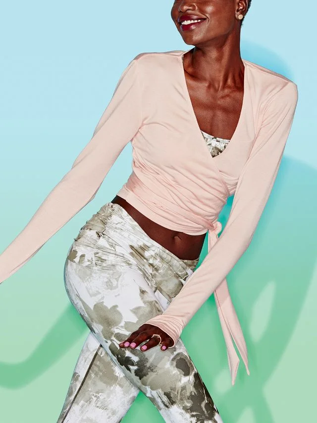 target-did-it-again-this-new-activewear-collection-is-gold-2422088.640x0c.jpg