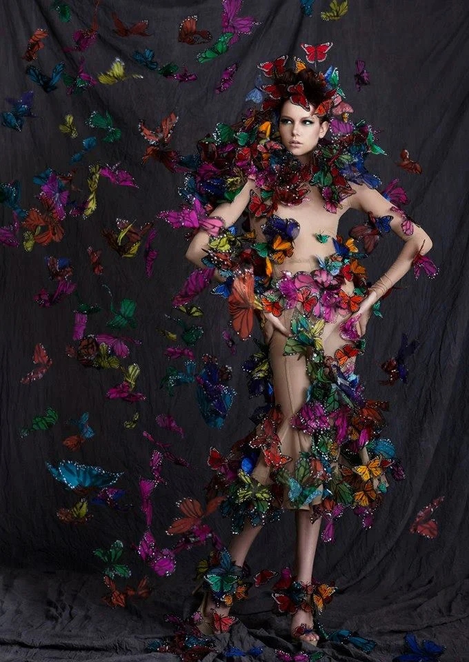 Paul Mitchell Gathering, Las Vegas, NV Designer: Bao Tranchi Photographer: Brandon Showers Atelier Assistant: Adriana Penich 