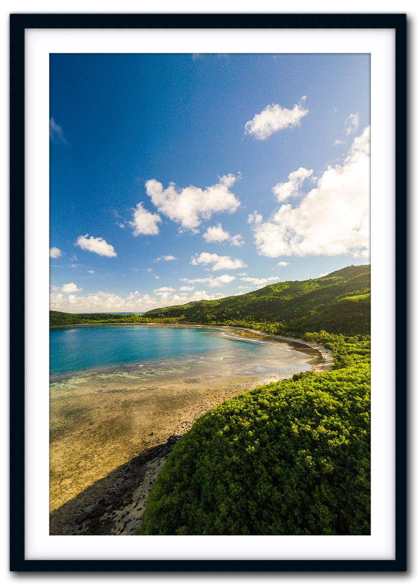 Paradise PANO0003-24-Pano-black.png