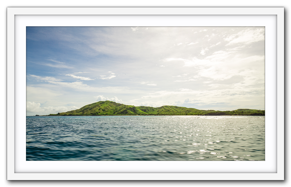 Yasawa IMG_2163-White.png