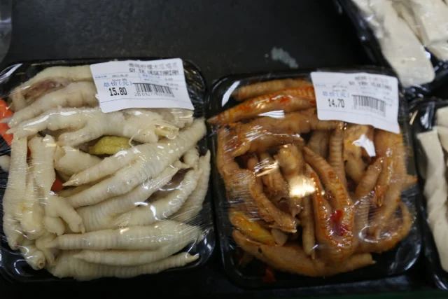 chicken feet