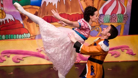 Magik*Magik performs as the pit orchestra for two seasons of MARK FOEHRINGER 's Nutcracker.