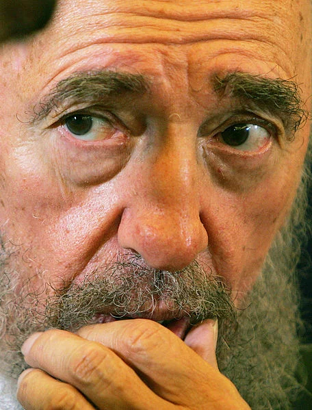 456px-Fidel_Castro_face.jpg