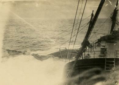 Kronprinz Wilhelm ramming Wilfred M.