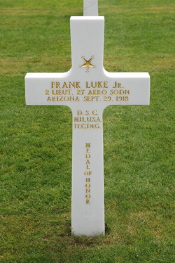 The grave of Frank Luke, probably the First World War’s most famous balloon buster.