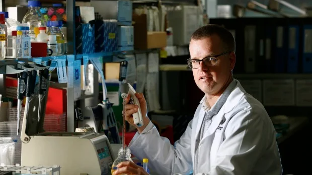 Dr Stuart Mannering from St Vincent's Institute of Medical Research said the goal was to design a vaccine for type 1 diabetes. Photo: Eddie Jim- Image courtesy of the Age Read more: http://www.smh.com.au/technology/sci-tech/researchers-give-type-1-diabetics-new-hope-20160210-gmr1lh.html#ixzz3zvey1MUl Follow us: @smh on Twitter | sydneymorningherald on Facebook