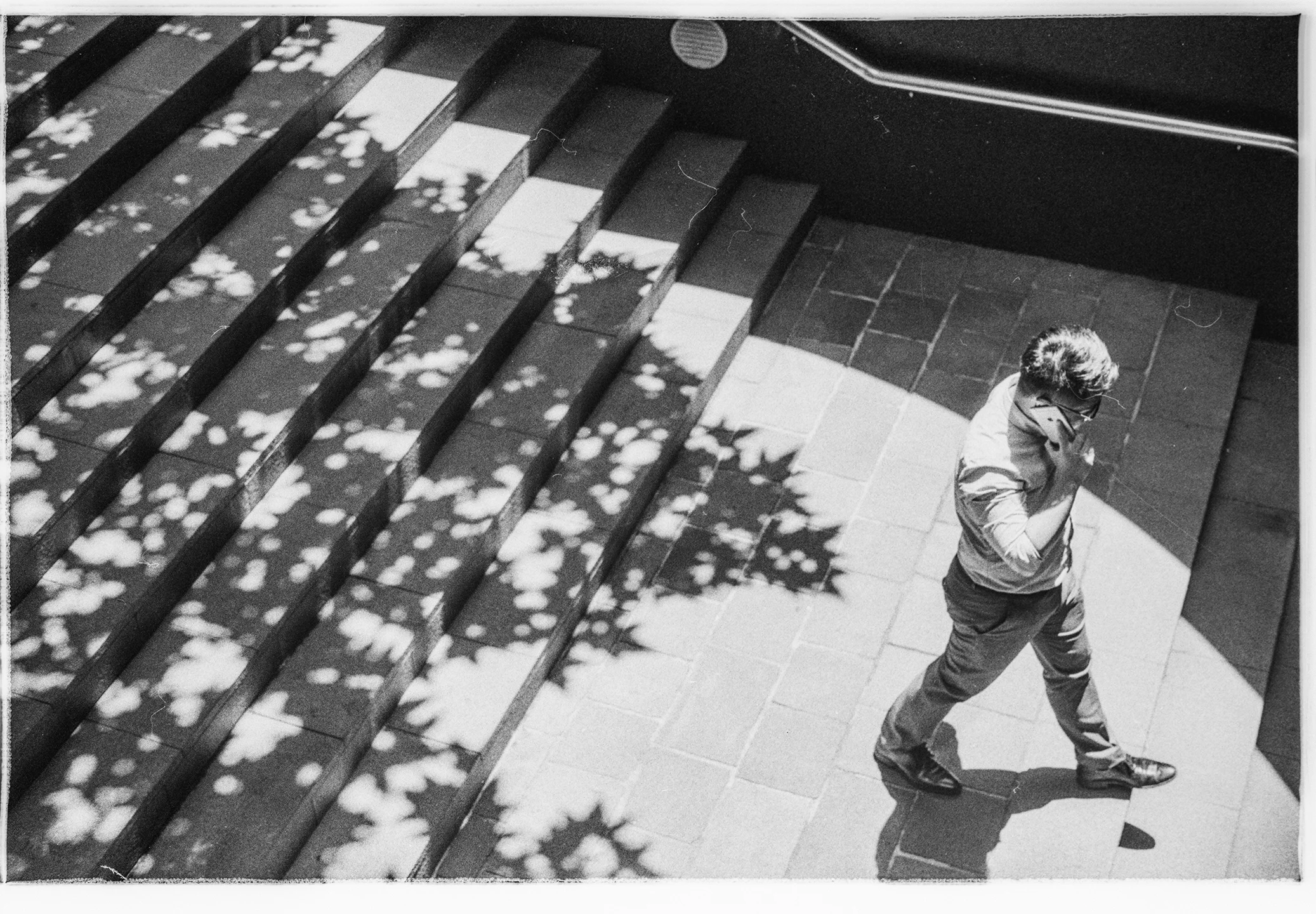 man_on_steps002.jpg