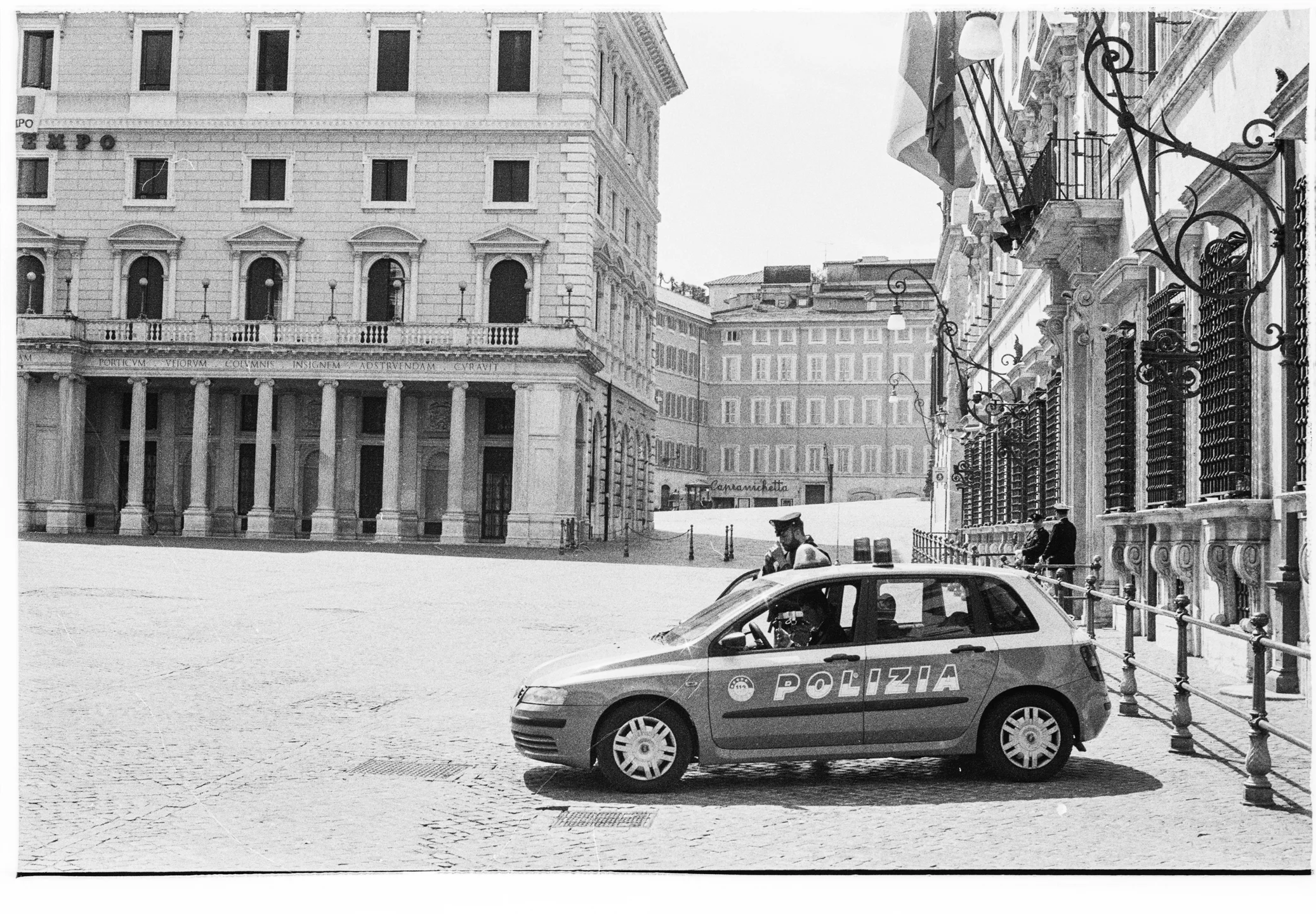Rome_Police001.jpg
