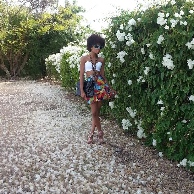 Gigi styling our Bom Dia Prai top in the garden. She is a true mermaid, can always transform at a moment's notice!