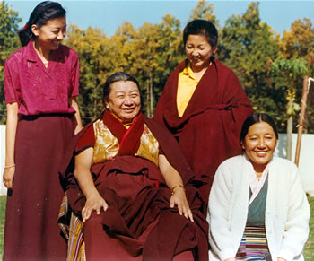 Mindrolling Trichen with Sangyum Kusho, Khandro Rinpoche, and Jetsun Dechen Paldron