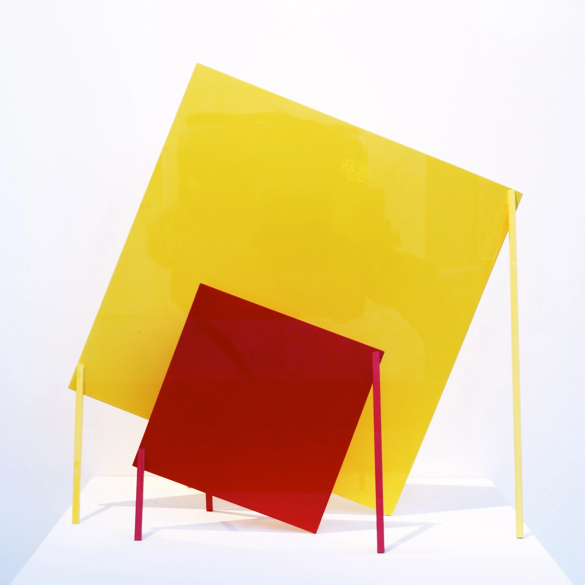 Redsquare_yellowsquare.jpg