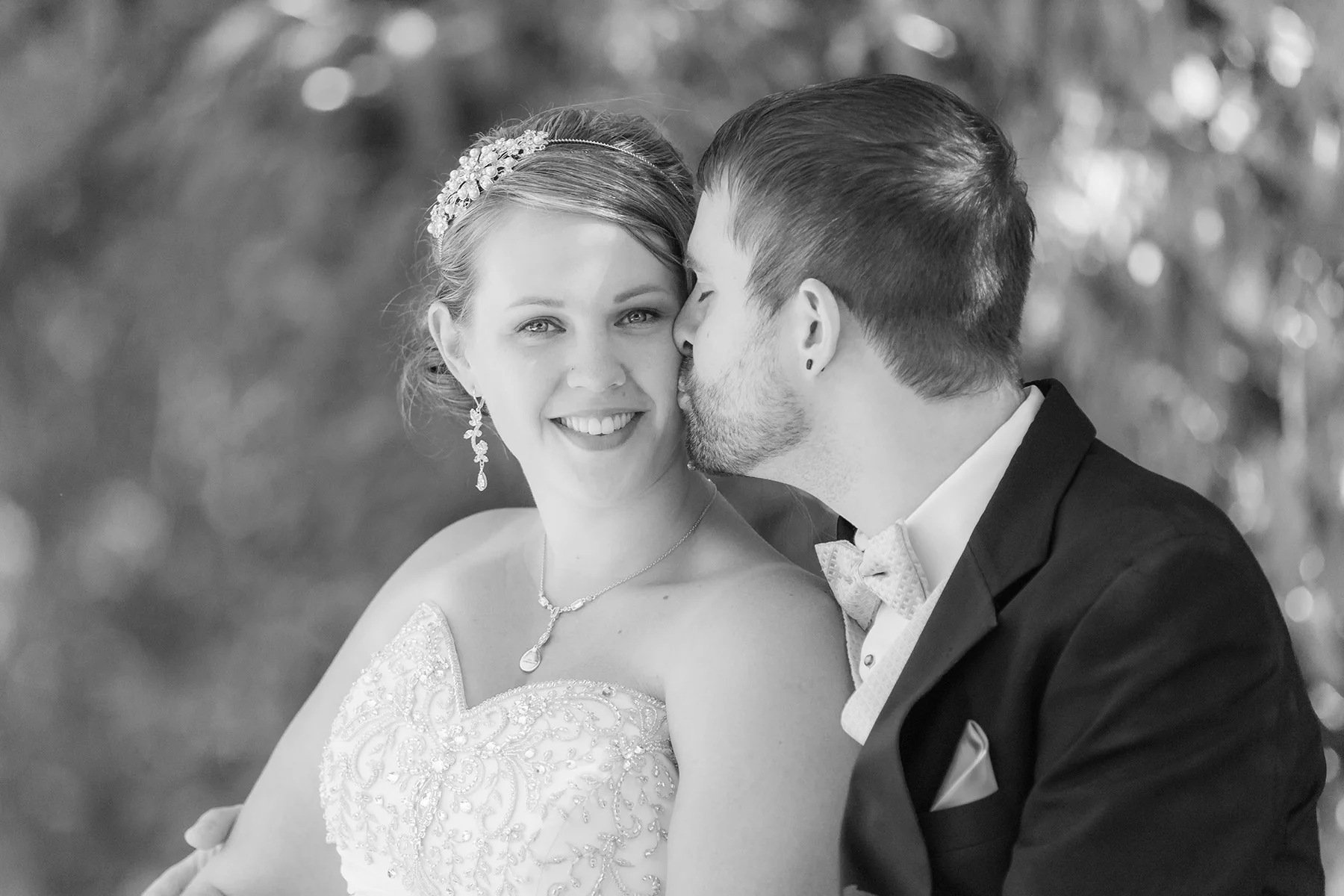 Aaron and Laura's Wedding Sneak Peek | Seattle Wedding Photography