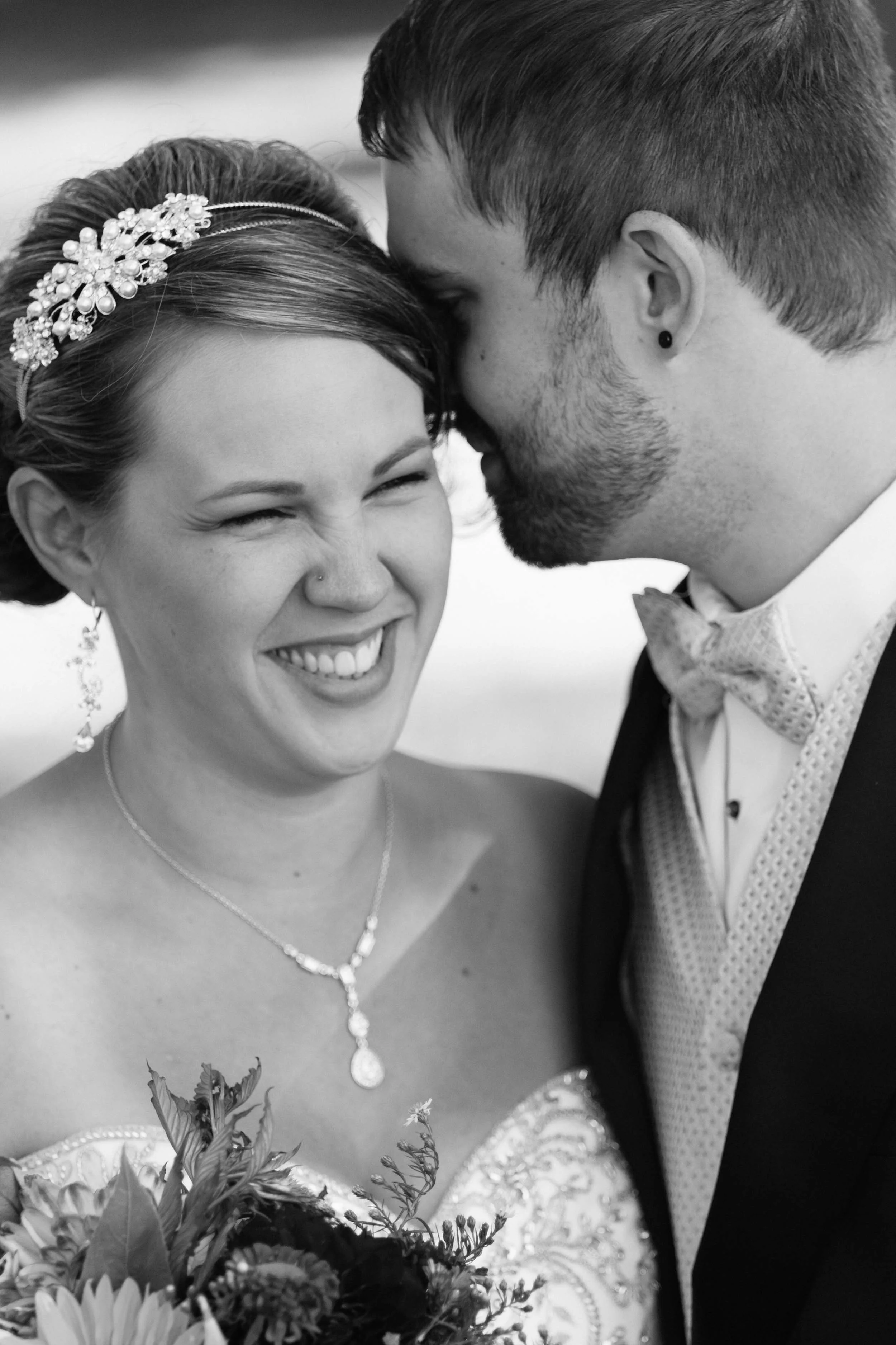 Aaron-Laura-Seattle-Wedding-Photography-301.jpg