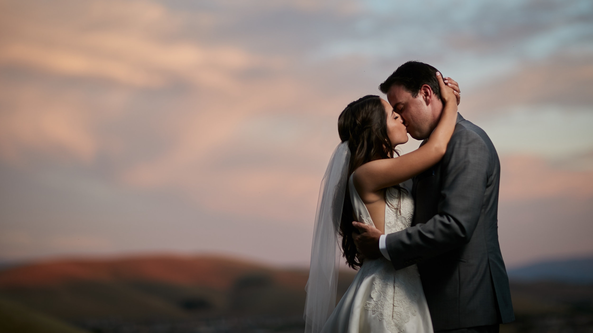2017-07-15 20.23.12_MichelleAndKyle_Canon_Canon EOS-1D X Mark II_Canon EF 85mm f-1.2L II USM_85_1.4_100.jpg