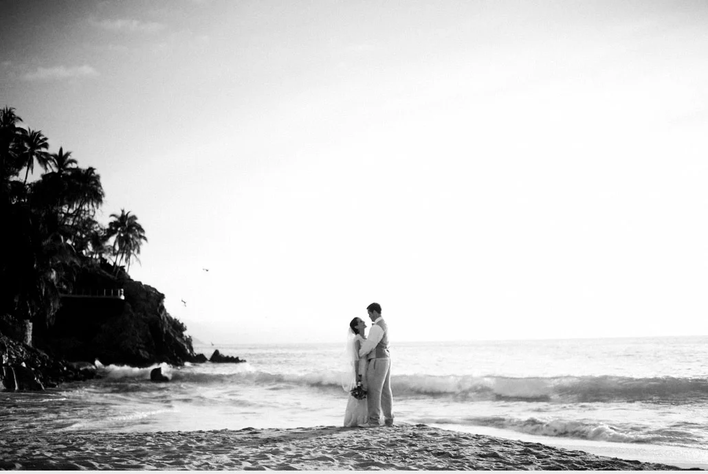 puerto-vallarta-wedding-photographer-25.jpg