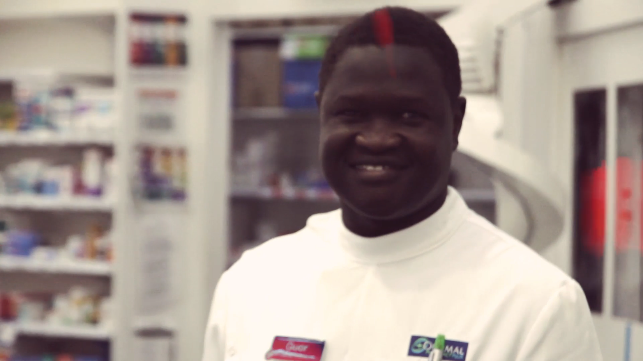 Former refugee shares touching story with Chris Lewis of ABC OPEN Midwest