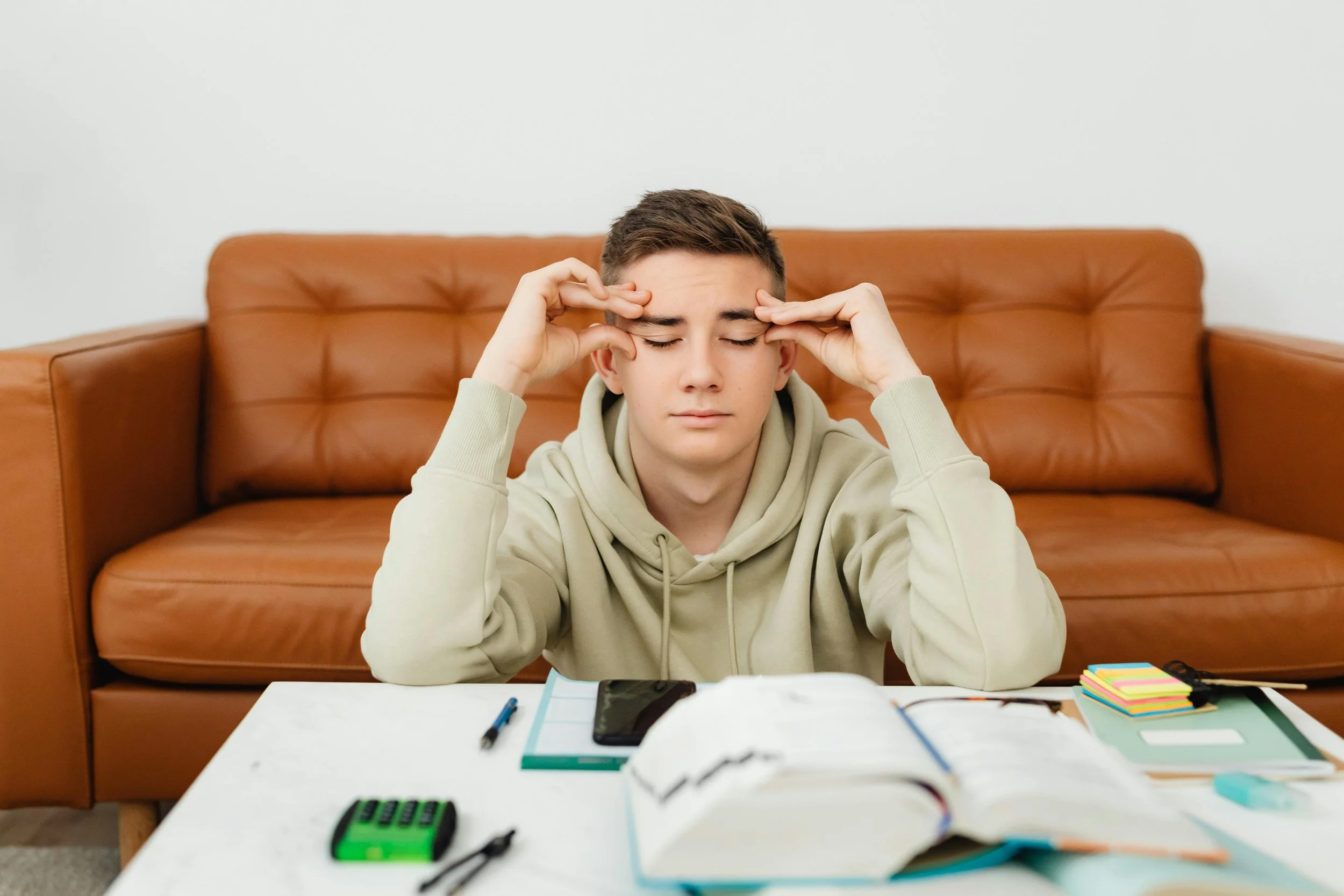 Helping Children Cope With School Stress and Social Pressure Effectively