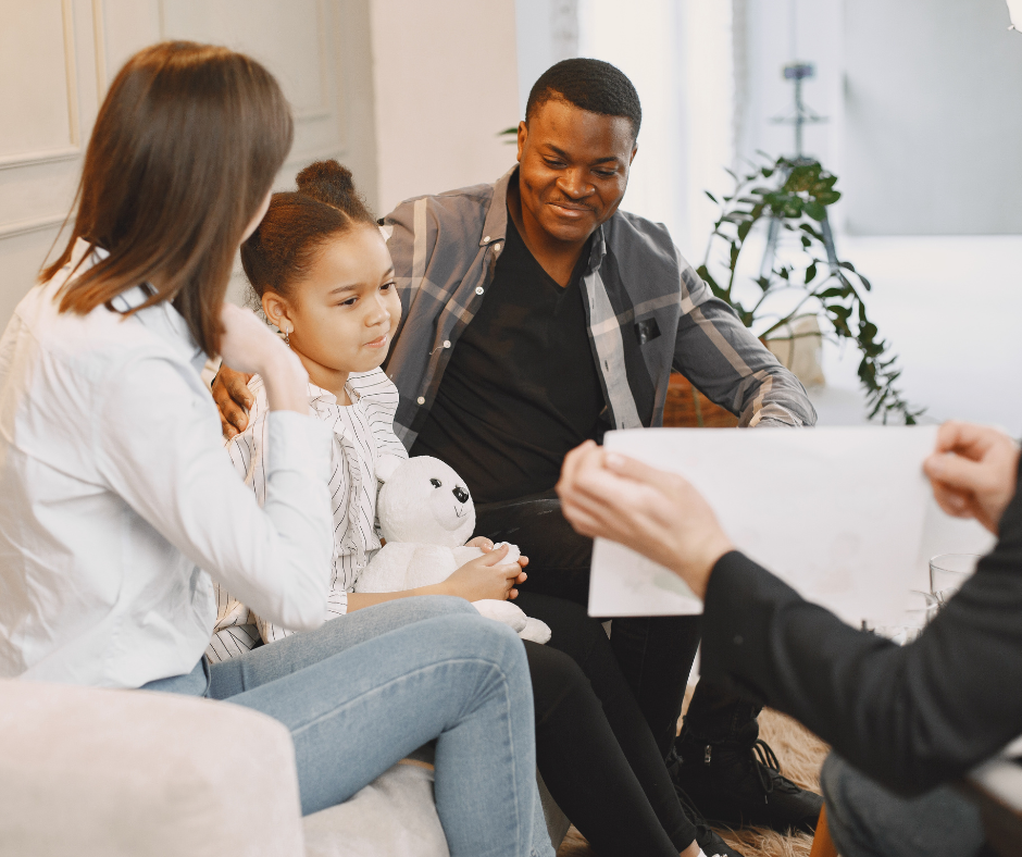 How Family Therapy Helps Improve Parent-Child Relationships