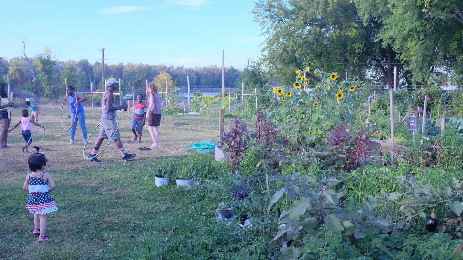 RiverCityGarden_Fall2014-29.jpg