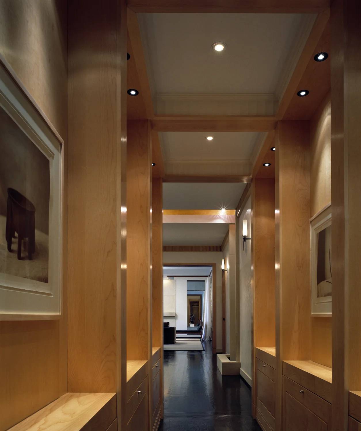 Parc Vendome Residence, NYC Photography: Scott Frances