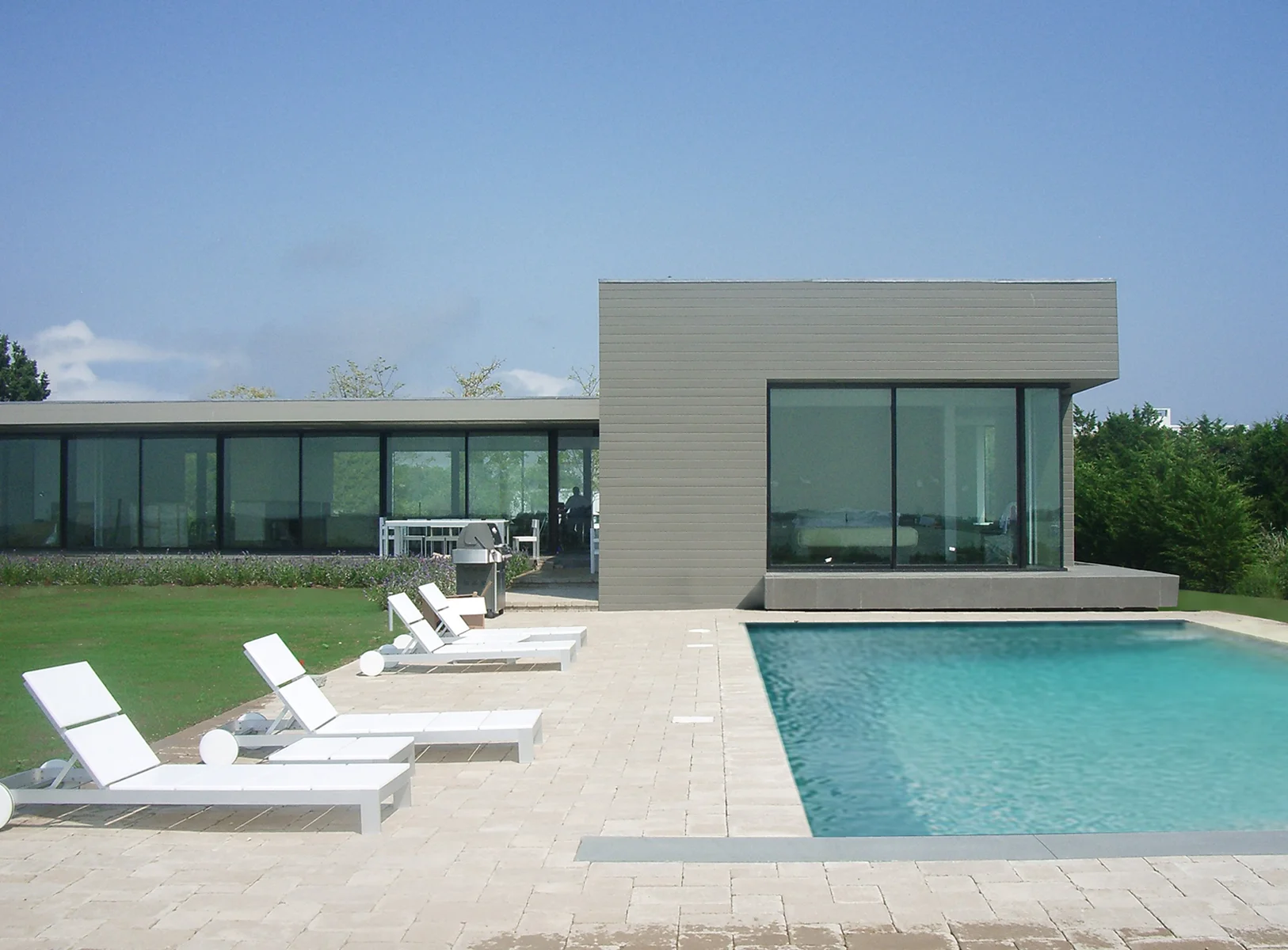 02 ManPool perspective.jpg