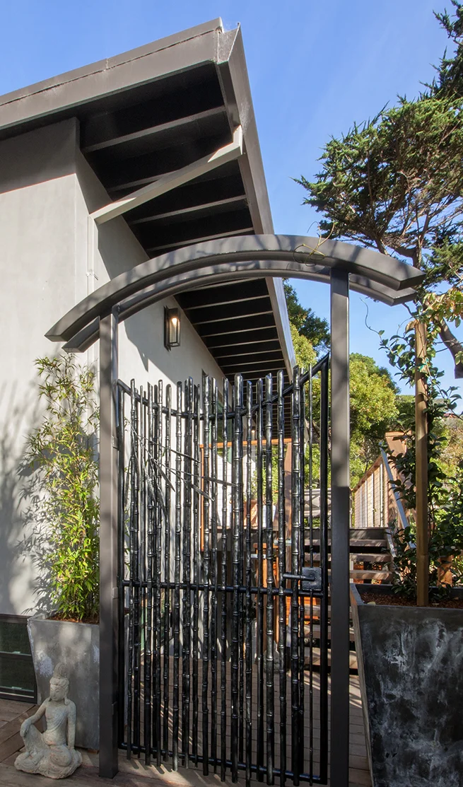  Bamboo Gate (photo Stephen Elbert) 
