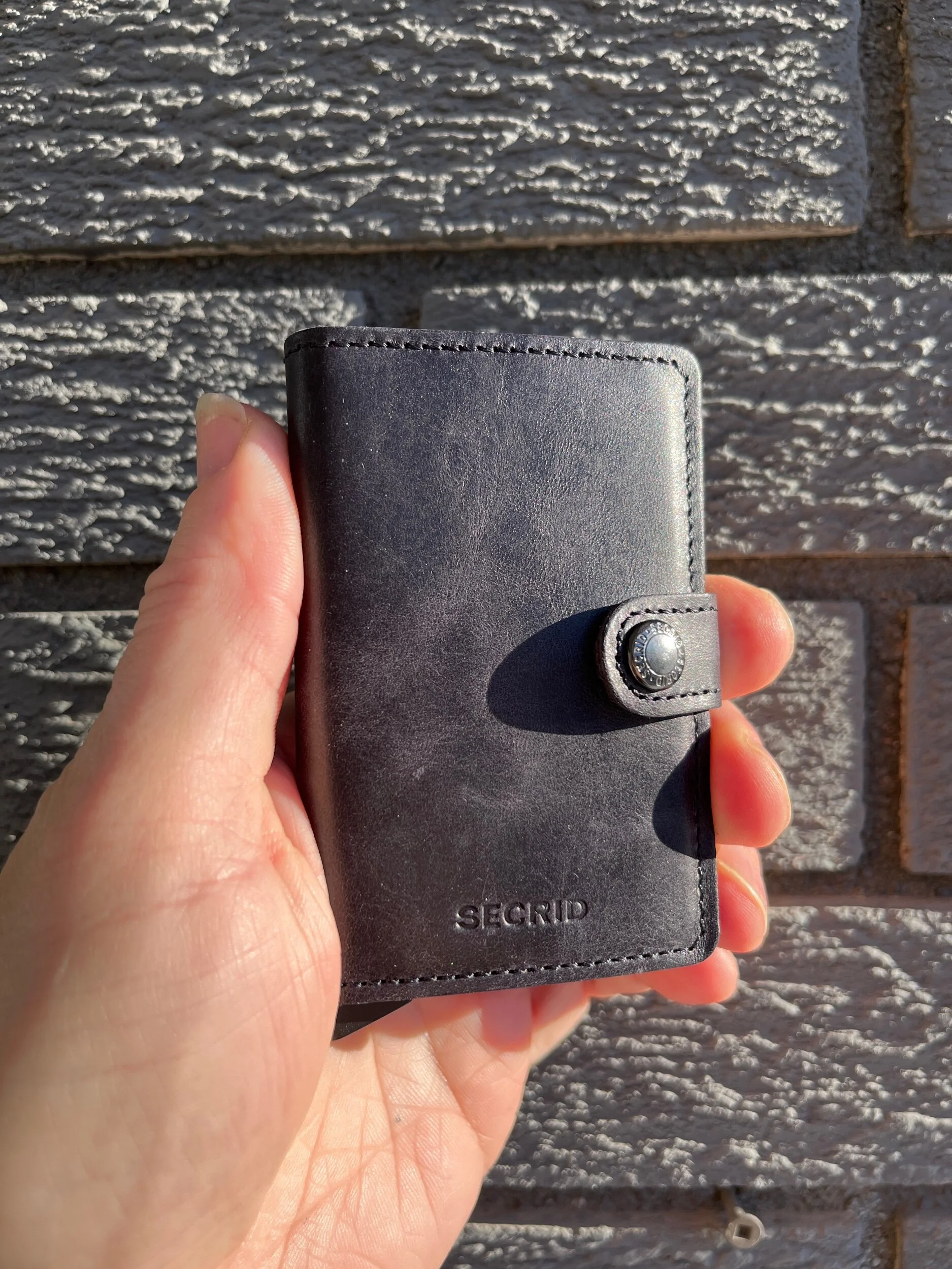 F54B715C-8EEF-42C2-A044-745B50E0A013