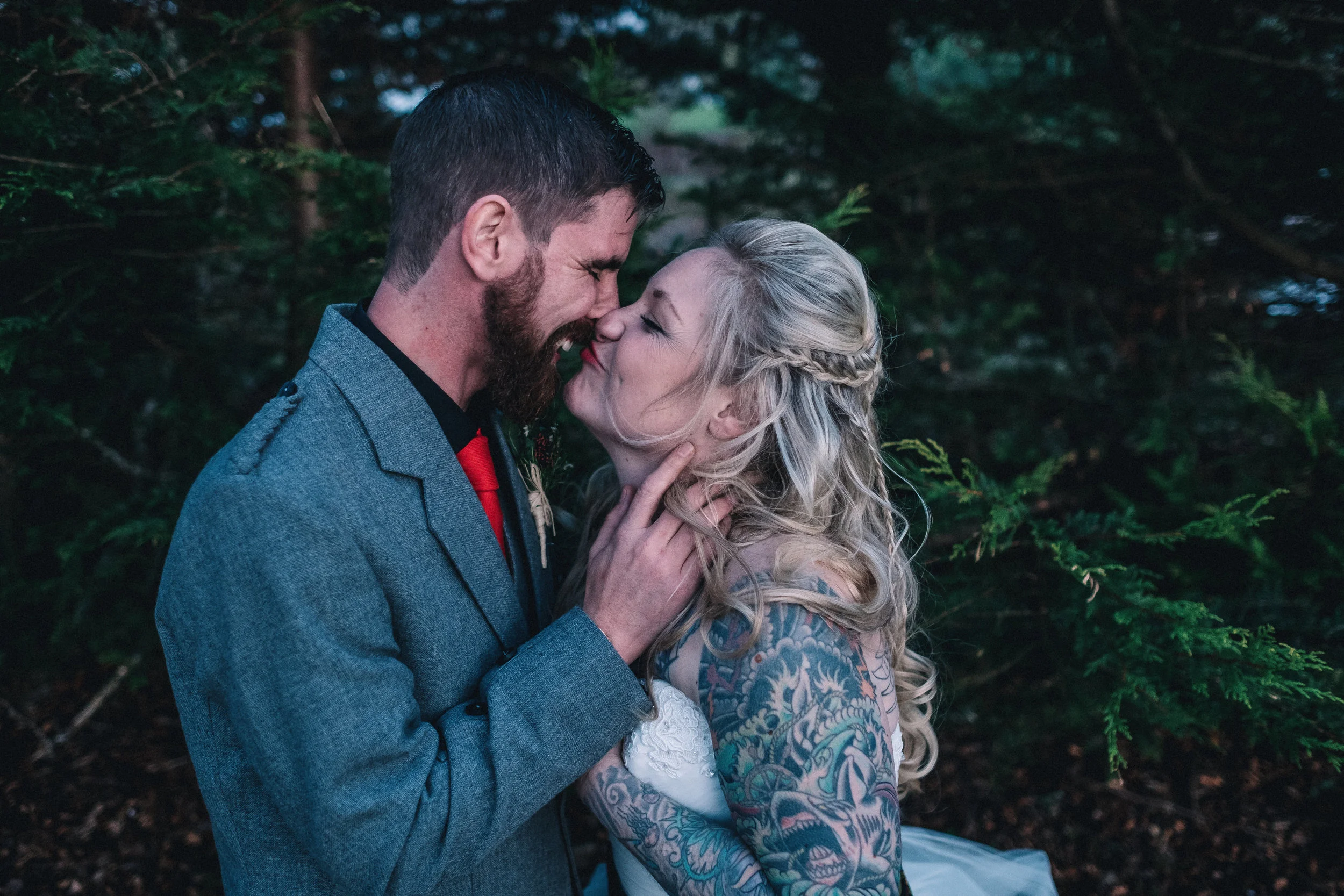 Scottish Winter Wedding &gt;&gt; Achnagairn Estate Creative Wedding | Alternative Wedding Photography 