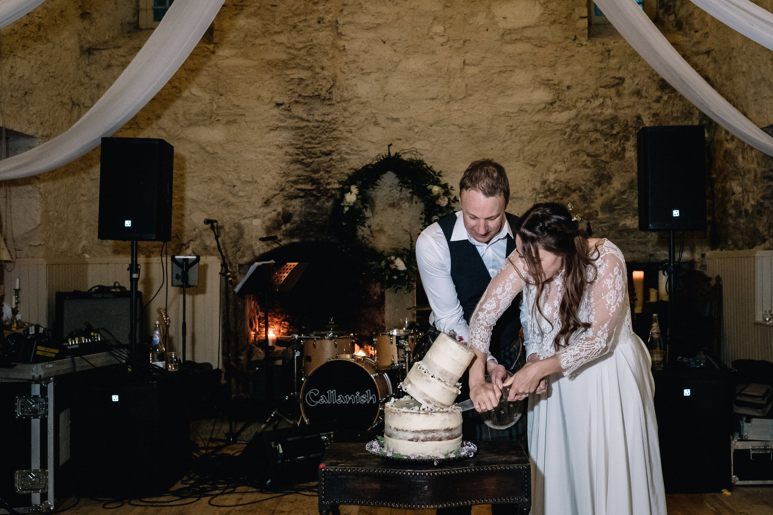 Lochnell Castle wedding cake