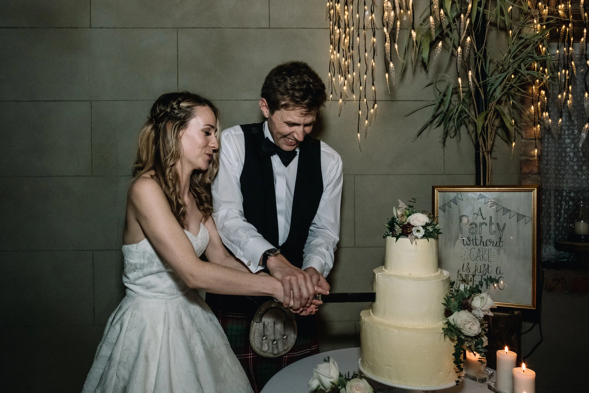 Grace Hall wedding cake