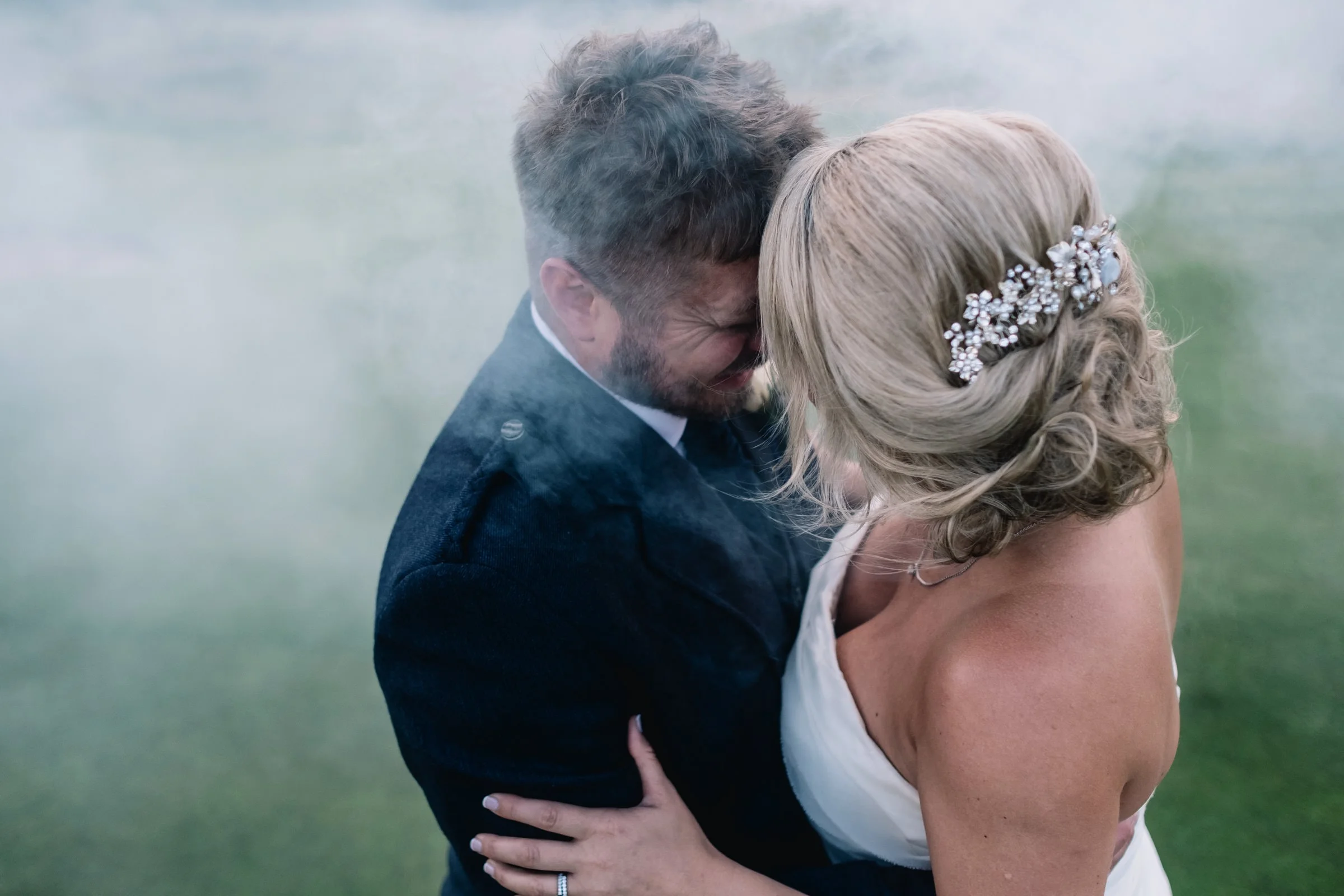Smoke bomb embrace