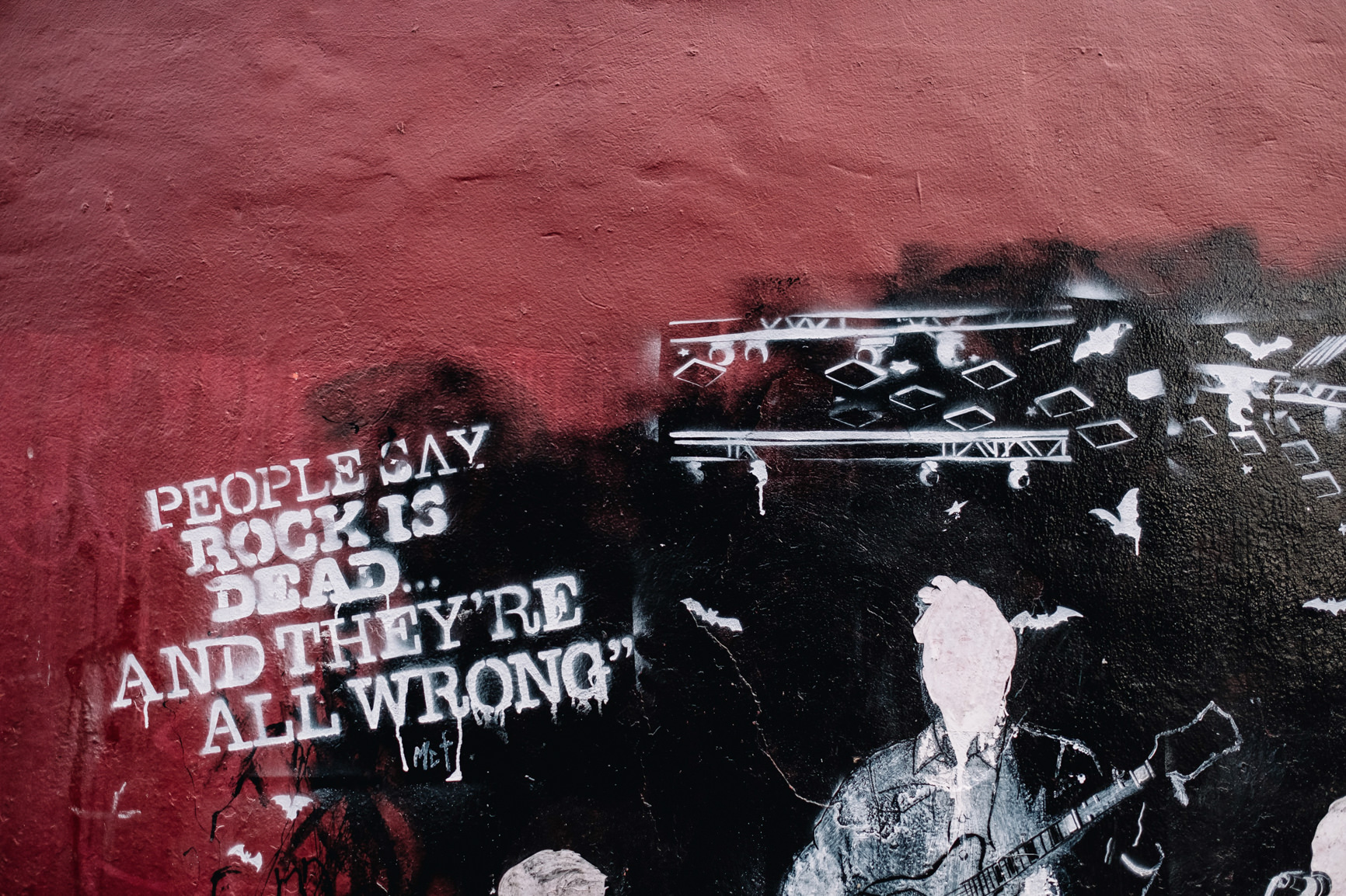 12-BAaD-Glasgow-grafitti-wall.jpg