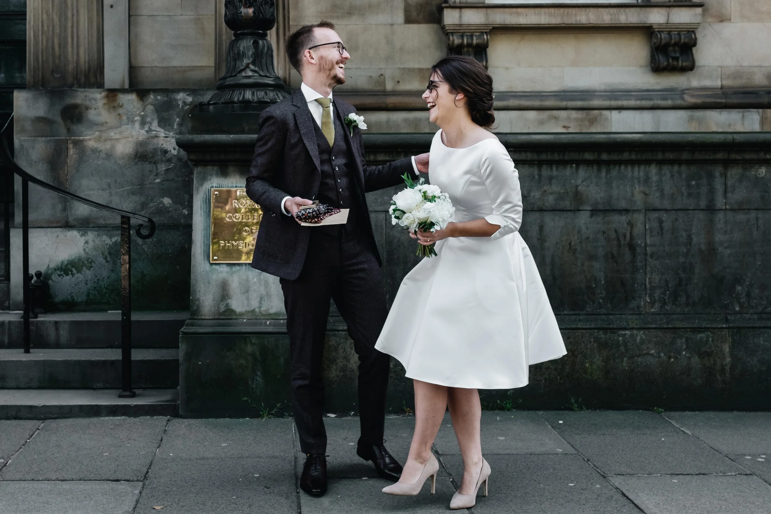 Stylish Edinburgh Elopement Featuring Scottish Wedding Planner Scarlett + Bell