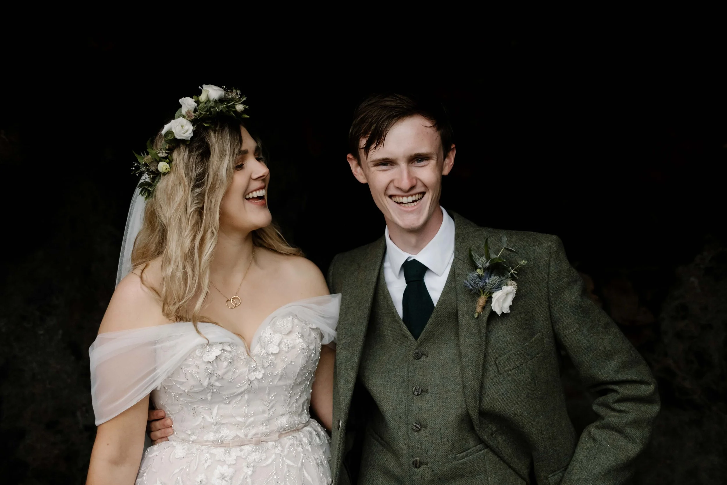 Romantic Micro Beach Wedding with Highlight Film