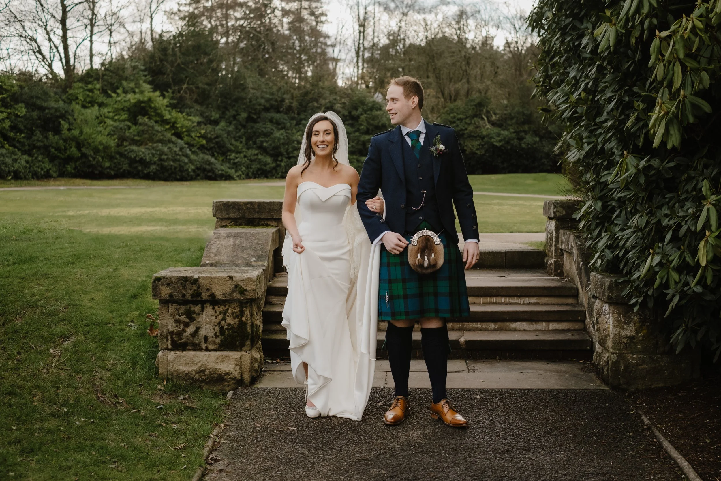 Romantic Gleneagles Spring Wedding with Killer City Sound