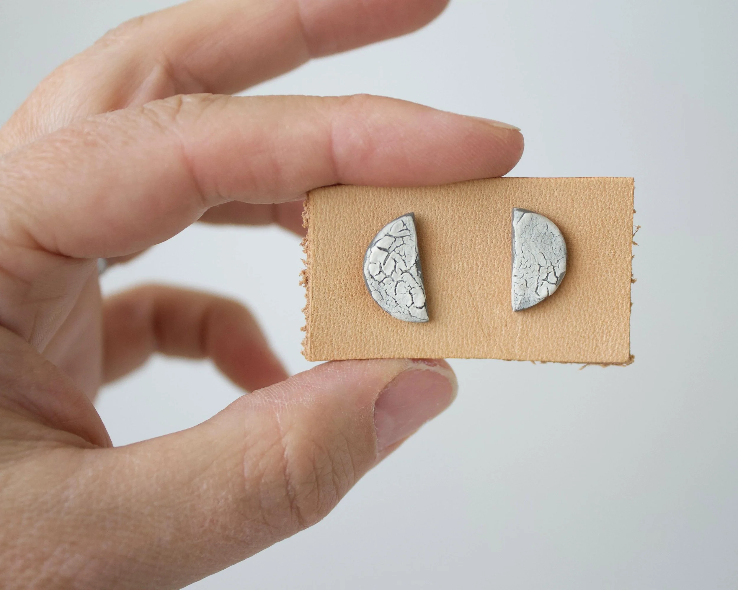 stud detail.jpg
