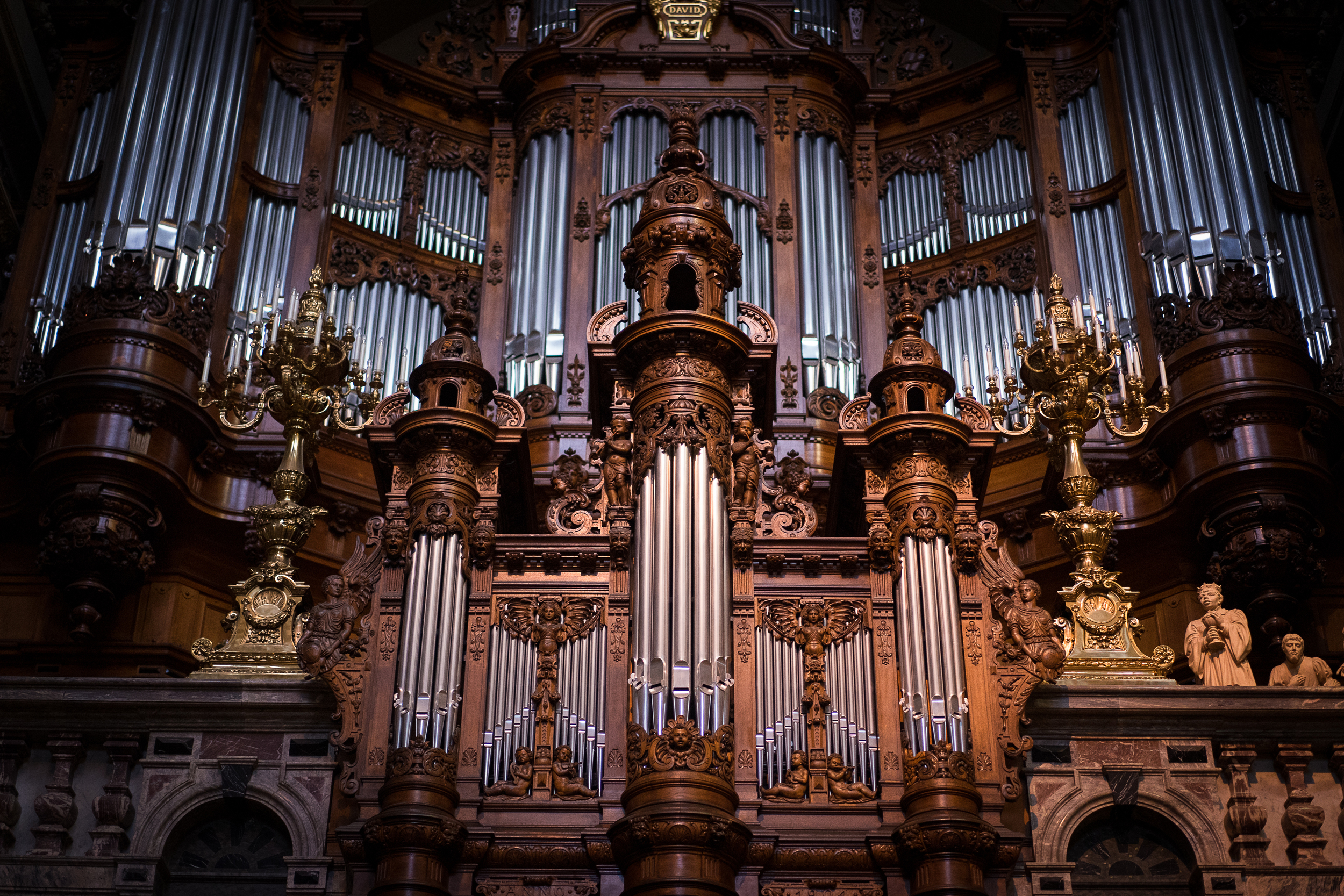 Музыкальный инструмент арган. Церковь Святого Крусиса Эрфурт орган.