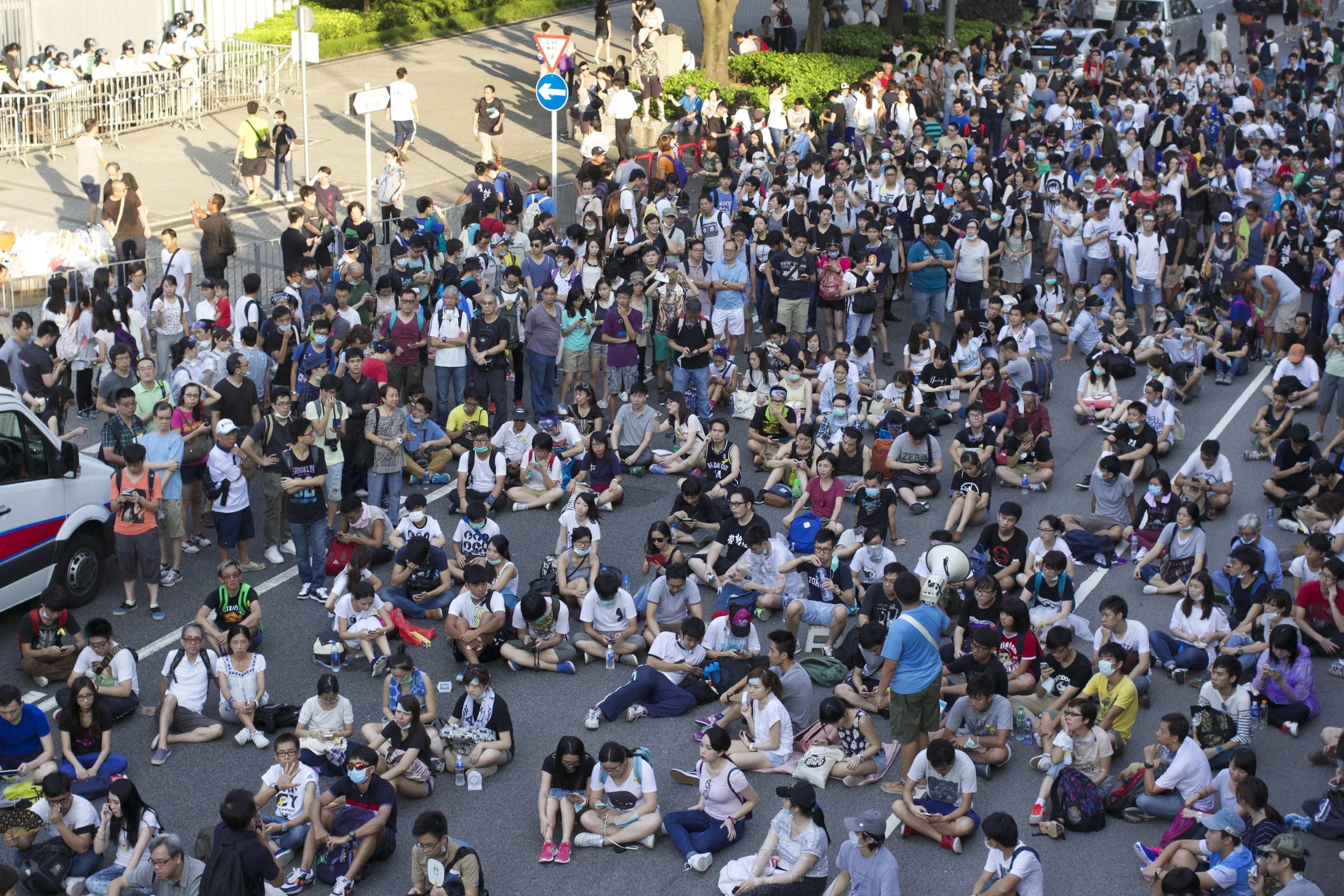 One of the side crowds, West of the main protest area