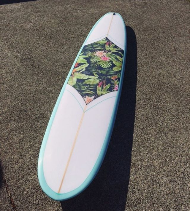 The ever evolving group of board builders here continues to grow. Damian started in repairs just over a year ago. Pretty blown away by his second shape, start to finish #supportyourlocalshaper #madeincanada