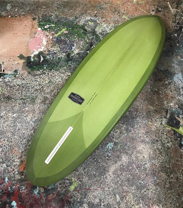 Single for the summer. @longbeachsurfshop #supportyourlocalshaper #madeincanada