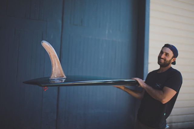 Glass on happiness. 📷 @poppetpenn #supportyourlocalshaper #madeincanada