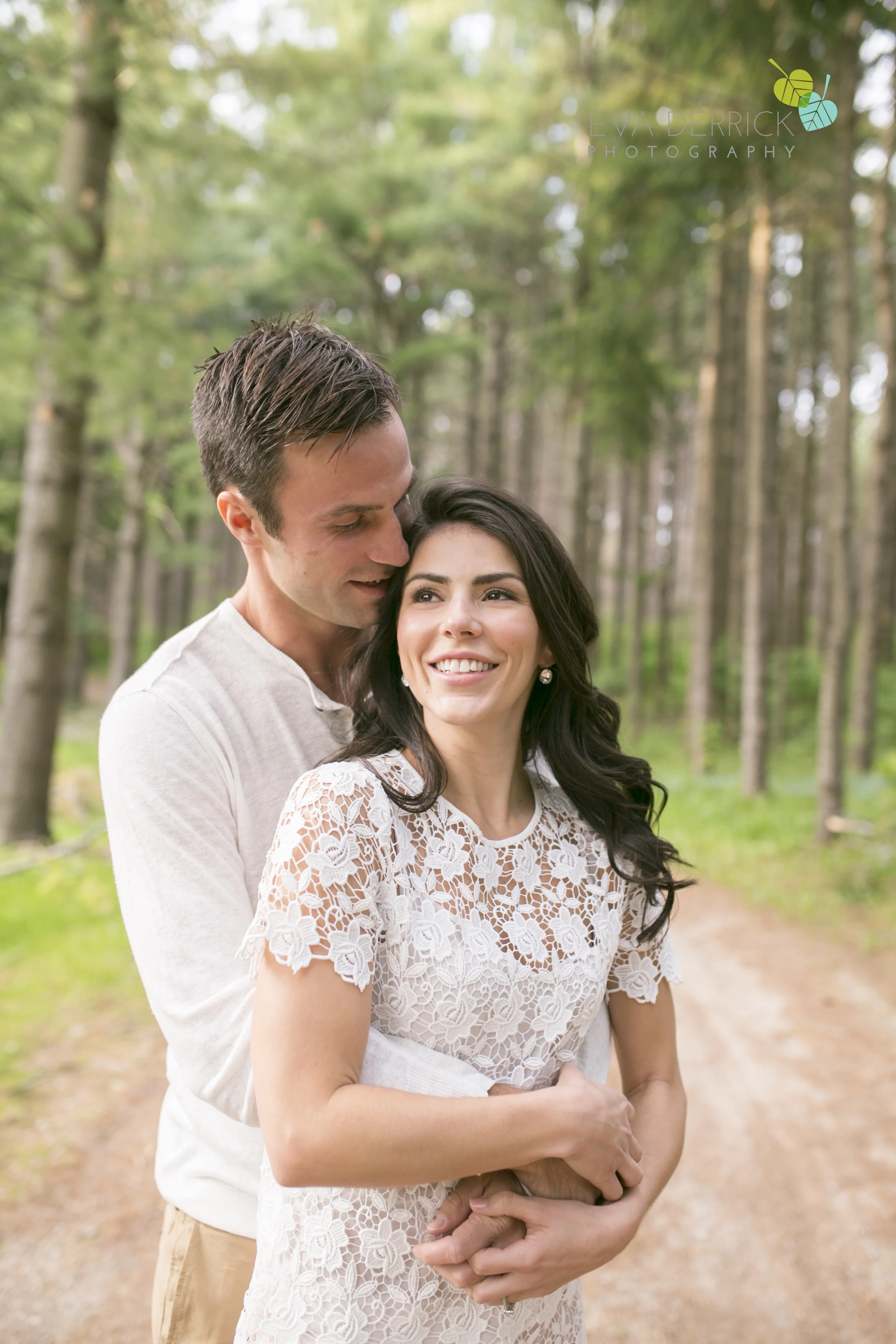 niagara-wedding-photographers-niagara-engagement-photographers-kyle-chipchura-nhl-wedding-photograher-oohlala-designs-niagara-florist.jpg