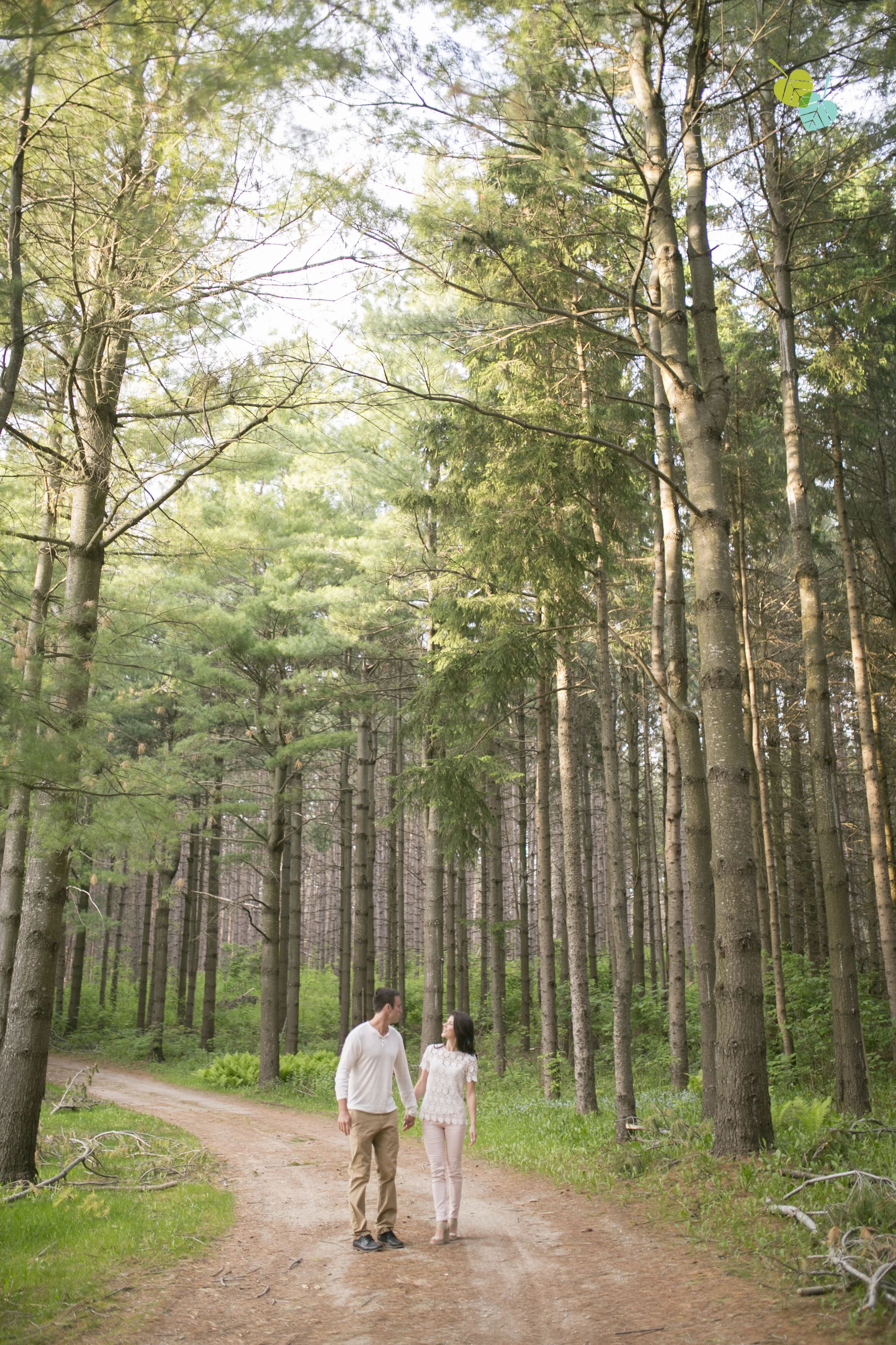 niagara-wedding-photographers-niagara-engagement-photographers-kyle-chipchura-nhl-wedding-photograher-oohlala-designs-niagara-florist.jpg