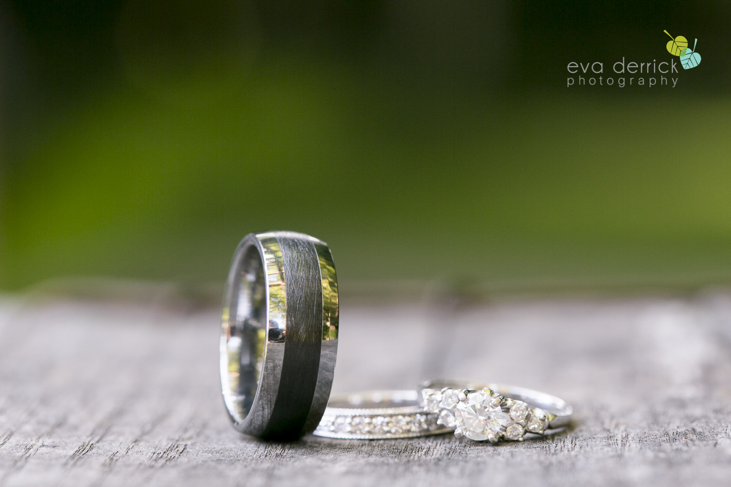 niagara-wedding-photographer-niagara-weddings-niagara-region-wedding-photographer-honsberger-estate-winery-inn-on-the-twenty-elegant-wedding-magazine-niagara-on-the-lake-eva-derrick-photo