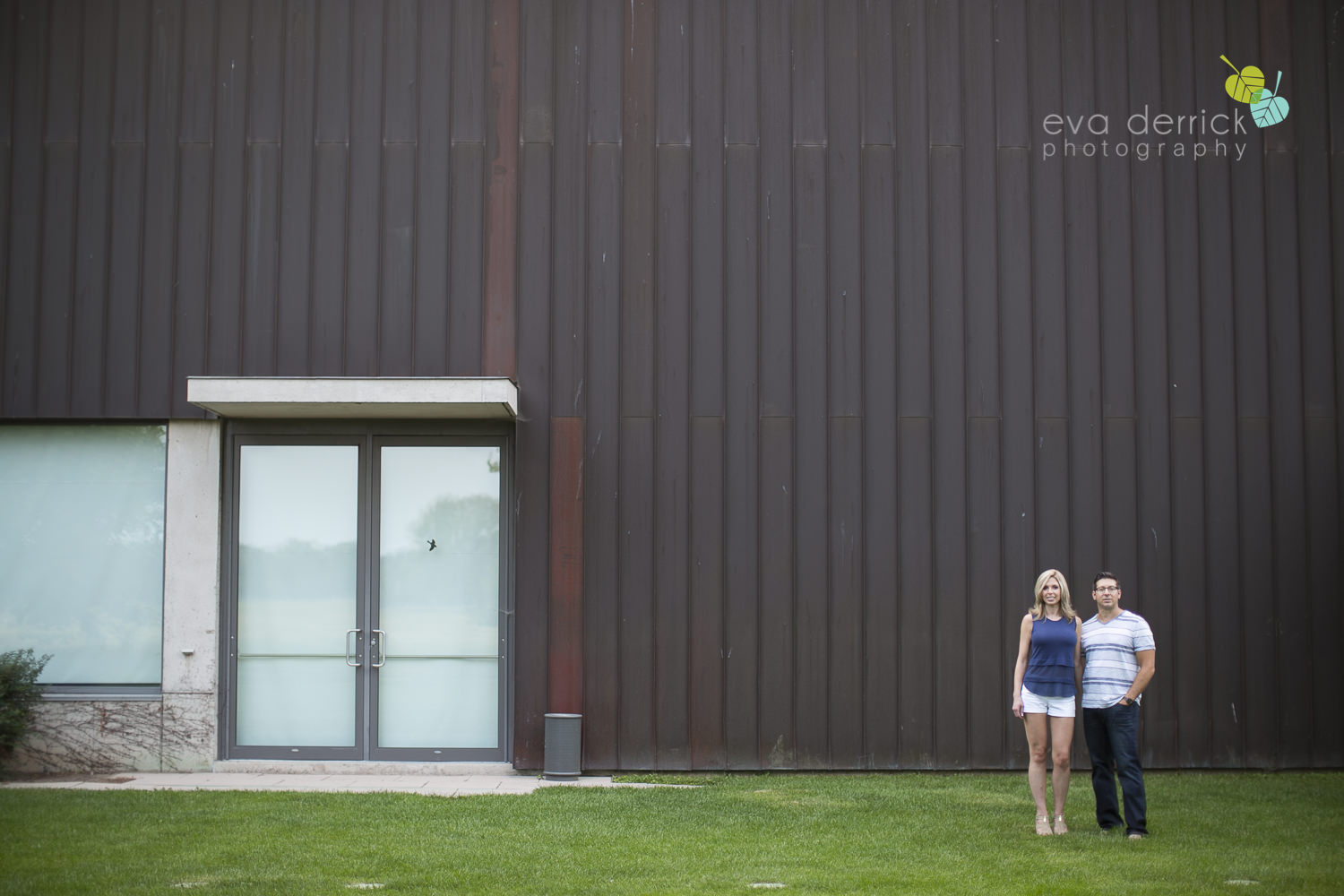 Niagara-on-the-Lake-Engagement-Photographer-Engagement-Session-Shaw-Festival-Samantha-Ken-photography-by-Eva-Derrick-Photography-008.JPG